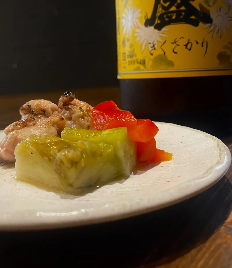 伊勢赤鶏 炭火焼きと焼き茄子の米酢マリネ